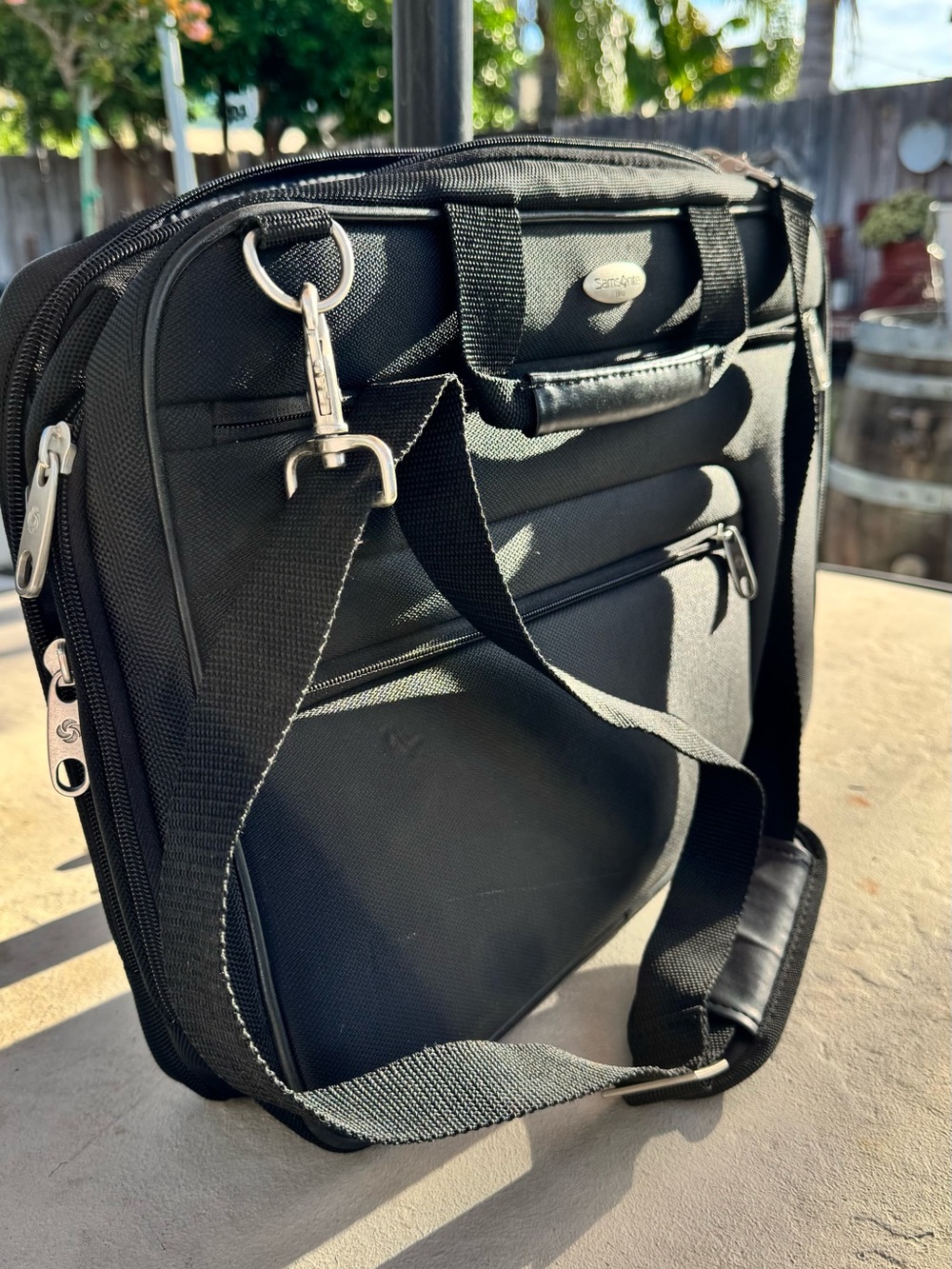 Samsonite Black Professional Laptop/Work Bag 💼 with Removable Shoulder Strap